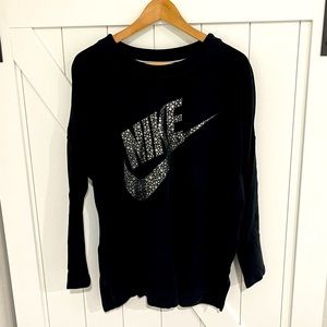 Nike large black sweatshirt